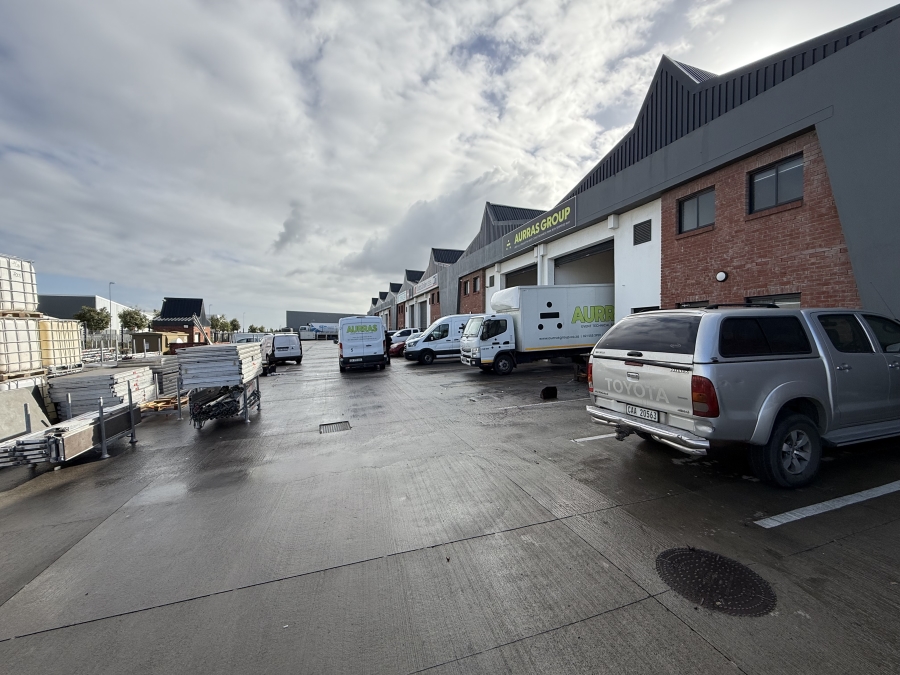 To Let commercial Property for Rent in Rivergate Western Cape